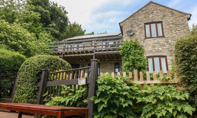 Bridport House | The Skilling