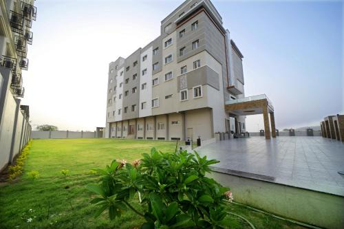 Nathdwara Hotel | The Sky Imperial - Shahi Hotels & Resort