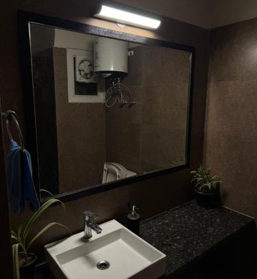 Greater Noida Bed & Breakfast | The sliversapling stay