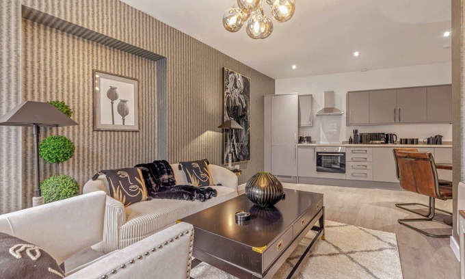 Leicester City Centre Apartment | The Sloane at Signature Suites