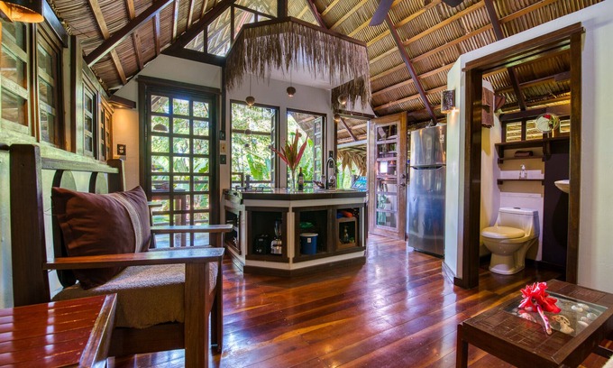 Puerto Viejo de Talamanca Villa | The Sloth House 2- Beach/Jacuzzinn/Outdoor Fireplace/Birdwatching/Bikes