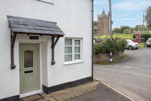 Minehead House | The Snug Timberscombe
