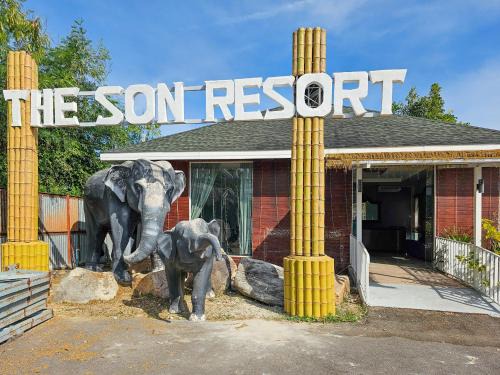 Khao Noi Hotel | The Son Resort