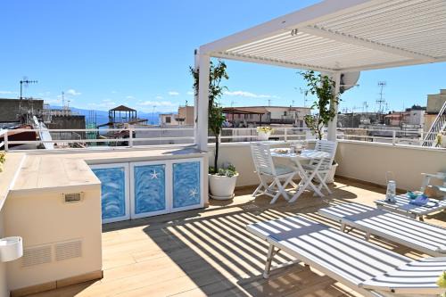 Gaeta Apartment | The Sorabellas
