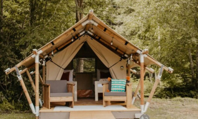 Flag Pond Cabin | The Sorrell Unit 2 - Glamping Retro