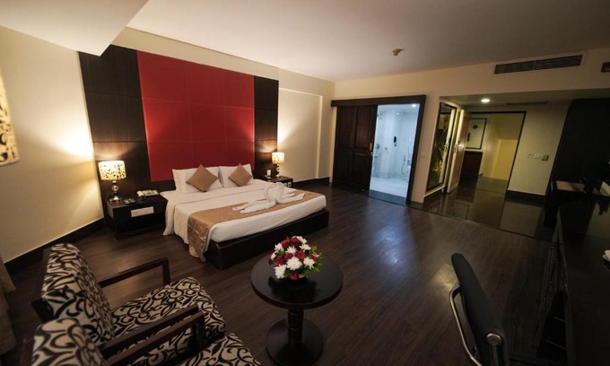 University of Kerala Senate House Campus Hotel | The South Park Hotel