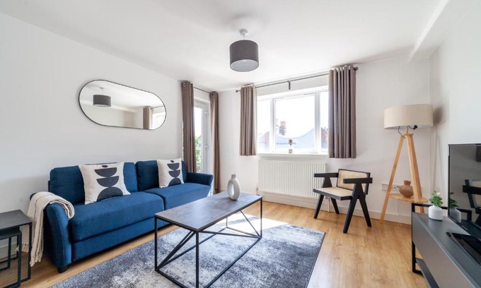 Abbey Apartment | The South Wimbledon Collection