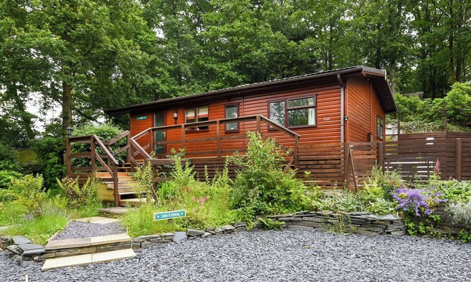 Machynlleth Cottage | The Squirrels Drey C32 - UK45927