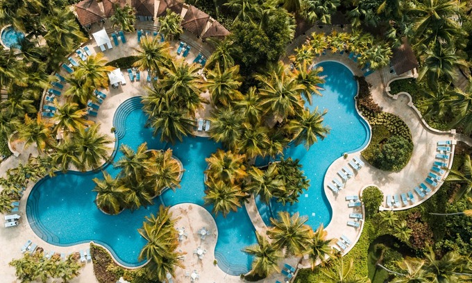 Herreras Resort | The St. Regis Bahia Beach Resort, Puerto Rico