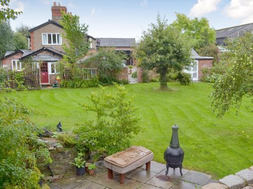 Ormskirk House | The Stable