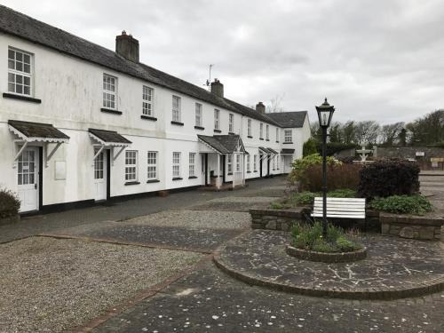 Woodstown House | The Stables Holiday Cottage No 9 by Trident Holiday Homes