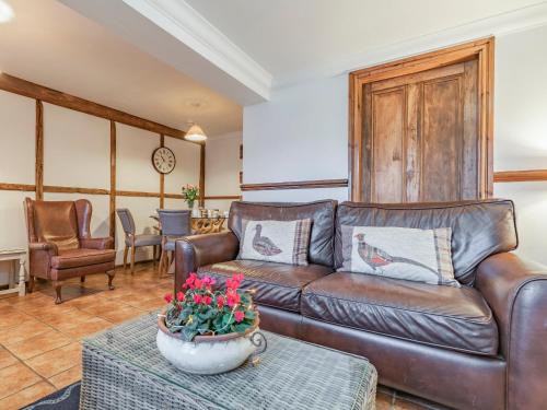 Winterley House | The Stables - Uk30946