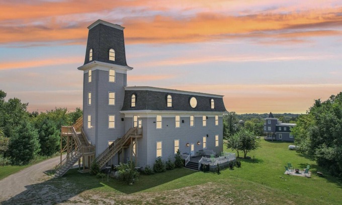 Fort Atkinson Villa | The Starlight Tower Manor, River, Arcades, Observatory, Theater by RedAwning