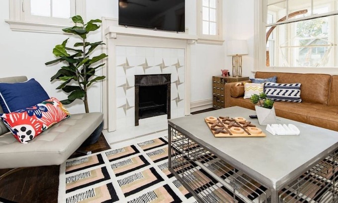 East Walnut HIlls Apartment | The Steeple View: Spacious and Central 3BR!