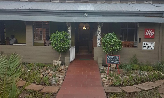 Komatipoort House | The Stoep Cafe