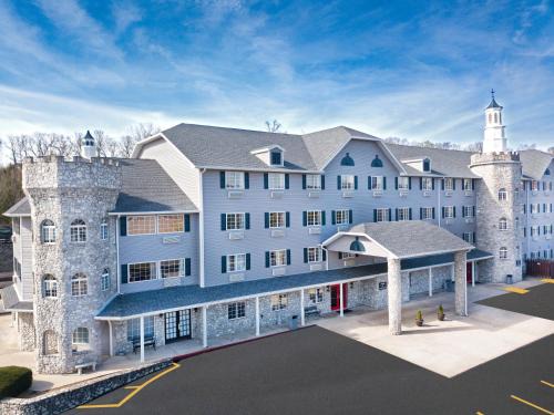 Branson Hotel | The Stone Castle Hotel & Conference Center