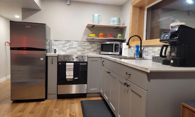 Whitehorse Apartment | The Suite Treat