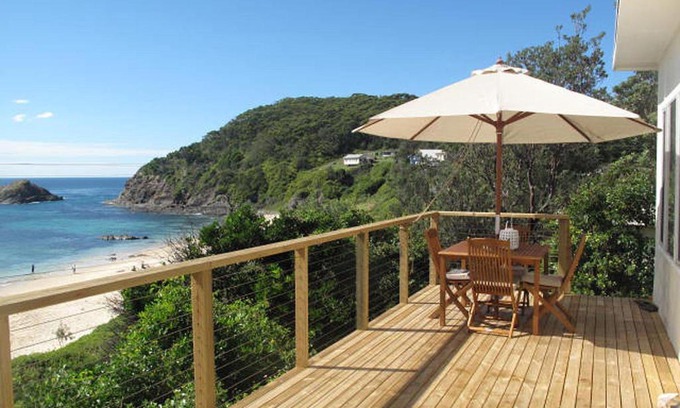 Seal Rocks House | The Sundeck
