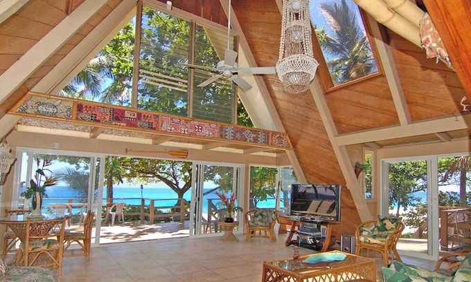 Pupukea House | THE SUNSET BEACH HOUSE SEPT. SPECIAL-ONLY 1530/nt! ON THE SAND OF SUNSET BEACH!