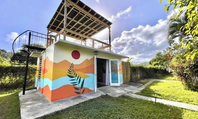 Chupacallos Bed & Breakfast | The Sunset Shack