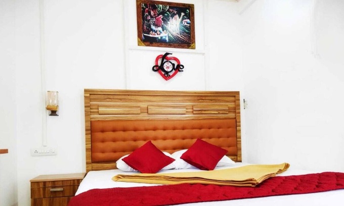 Anachal Hotel | The Svarga Hotel