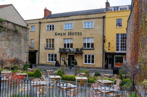 Wells Hotel | The Swan Hotel, Wells, Somerset - The Coaching Inn Group