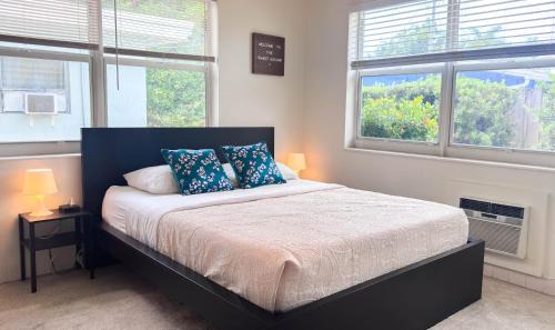Lake Ridge Apartment | The Sweet Escape Studio - Pets/Parking/Beach