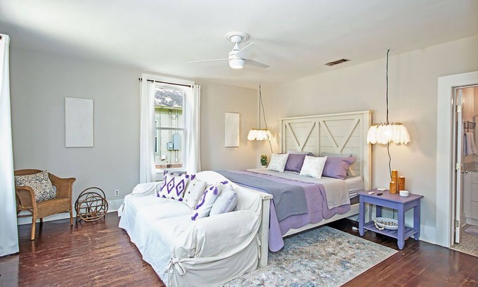 Nacogdoches House | The Sweet Magnolia is just blocks from both downtown Nacogdoches & SFA campus!