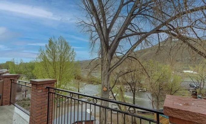 Salida Condo | The Takeout @ The River Lofts-Brand New loft style condo's , downtown Salida on the River!