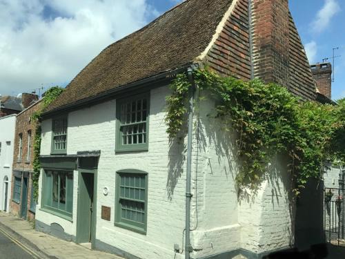 Rye Bed & Breakfast | The Tea House