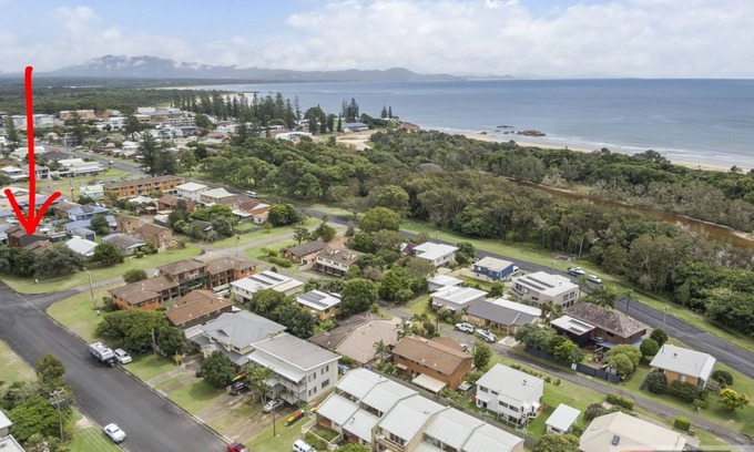 South West Rocks Apartment | THE TERRACES UNIT 4- beautifully renovated ground floor unit.