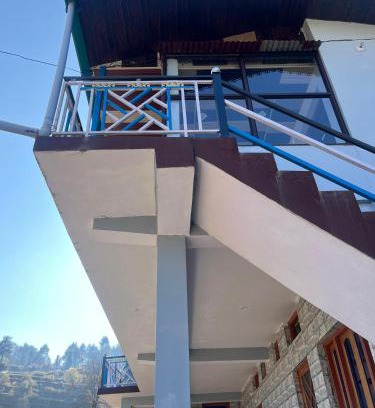 Kharsali House | The tibaari stays hill view