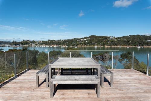 Okiato House | The Tide Watcher - Okiato Holiday Home