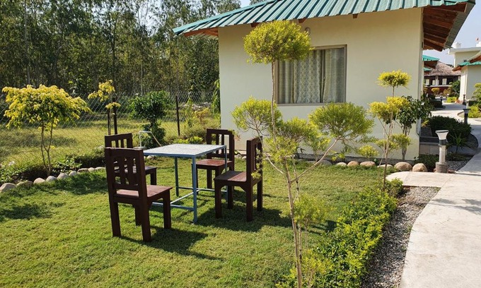 Ramnagar Resort | The Tiger Claw Resort