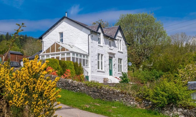 Tighnabruaich House | The Tregortha B&B
