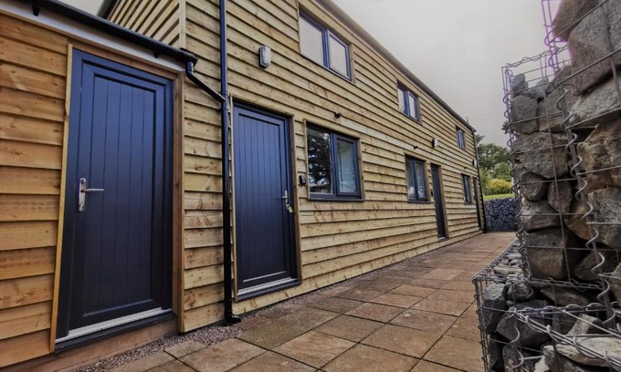 Overton-on-dee Resort | The Trotting Mare Holiday Lets - Adults Only