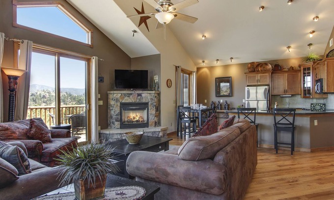 Estes Park Condo | The Twin Owls 21A - 2 Br Condo with Private Hot Tub - Lake/Mountain Views!