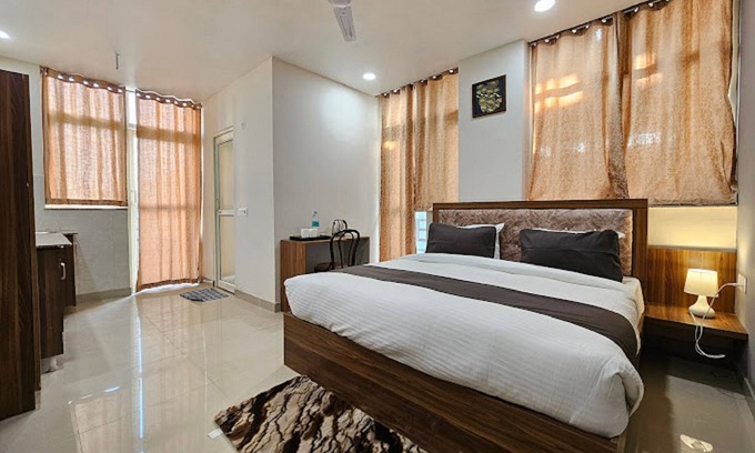 Baraula Hotel | The Umen Hotel Sector 49
