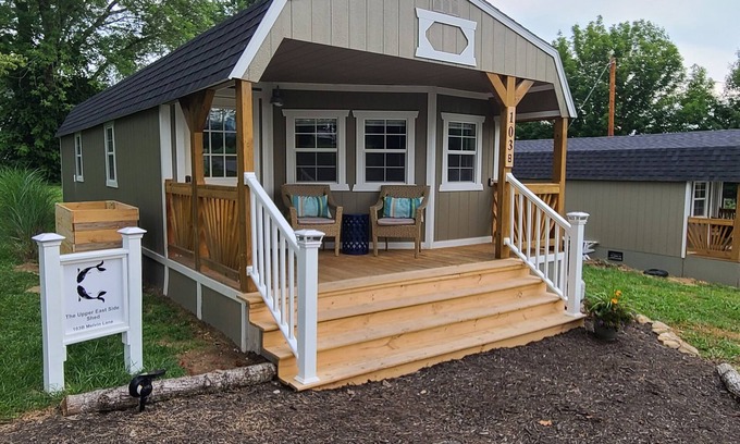 Jacksboro Villa | The Upper East Side Shed - Norris Lake & Mountain Rental