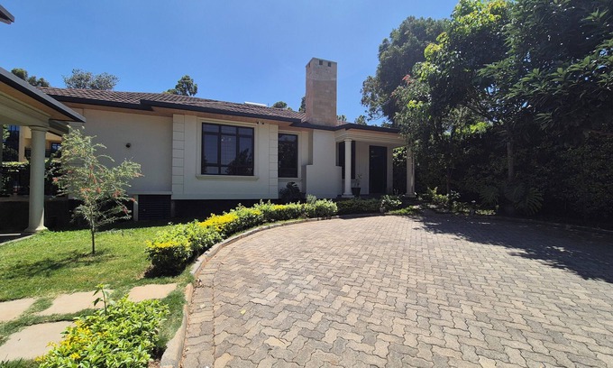 Nairobi House | The Urban EcoLuxe Karen, Nairobi - Free Airport PickUp