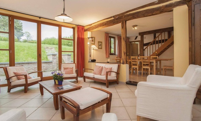 Briscol House | The vacation home is located in the north of the Belgian Ardennes, about 60 km south of Liège.