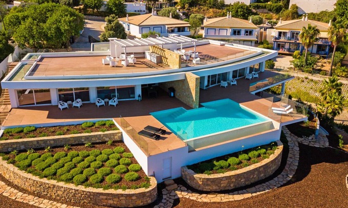 Quinta das Raposeiras Villa | The View - 6 Bedroom Villa