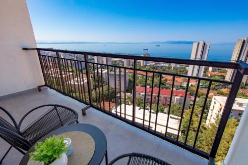 Rijeka Apartment | The View