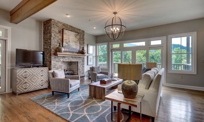 Highlands Apartment | The Views Condo at Old Edwards Club, Highlands, NC