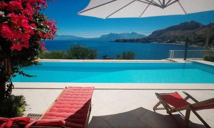 Capo Zafferano Bed & Breakfast | The villa of the gulf Dependance "Gli Ulivi"