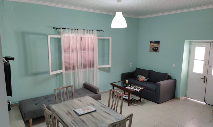 Benitses Cottage | The Village Cottage (with private patio garden) Edit
