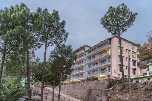 Dharampur Apartment | The Village Retreat Kasauli By Exotic Stays