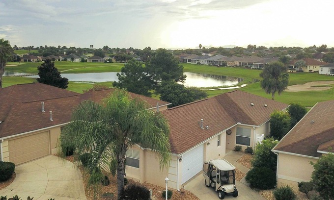 The Villages Villa | The Villages Home on Golf Course Near Lake Sumter!