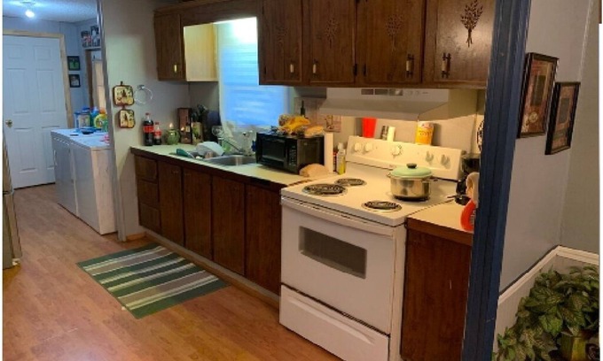 Jemison House | The Villas on 220 #236