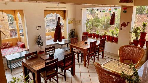 Jaisalmer Bed & Breakfast | The Wanderlust Guest House & Safari